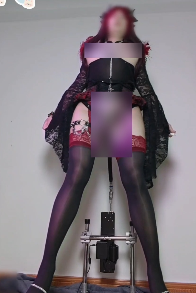 红莉栖推特伪娘自购视频1部285M优质白丝