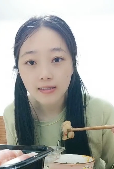 南京艺术学院纯纯乖乖私房视频10v9.1g珍藏版