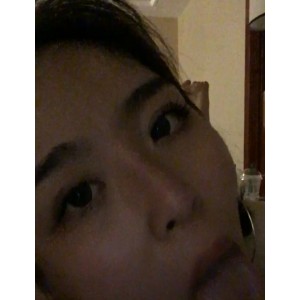 抖G大二学妹私密视频1部1.3GB真清纯