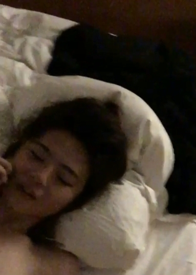 抖G大二学妹私密视频1部1.3GB真清纯