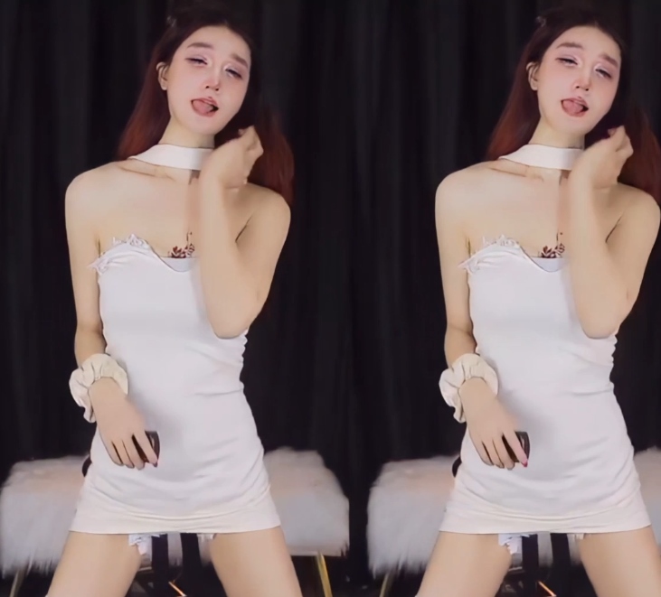 虎牙周诗淇热舞私拍6V1.51GB超带感