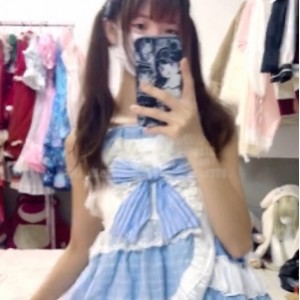 推特软软兔女友私密视频合集122.1G151部