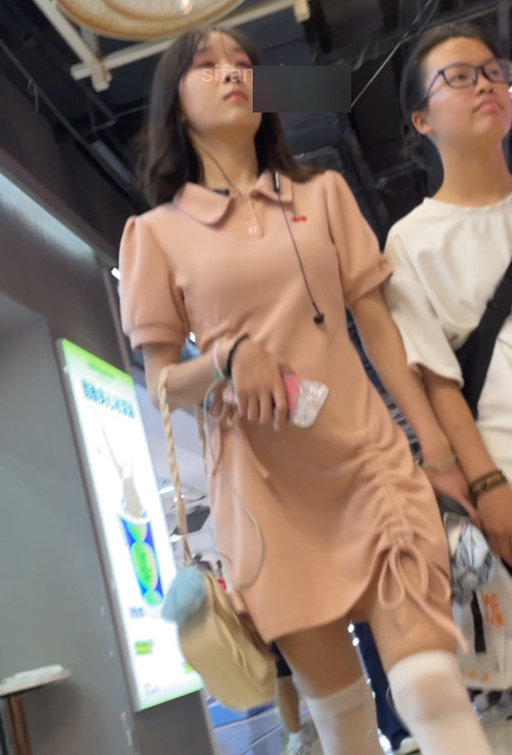 电车傻女拍摄3VKKCD秘藏版203.9MB超清内录