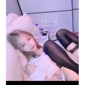 亚里沙小梦TS某站私房1V267MB超对味