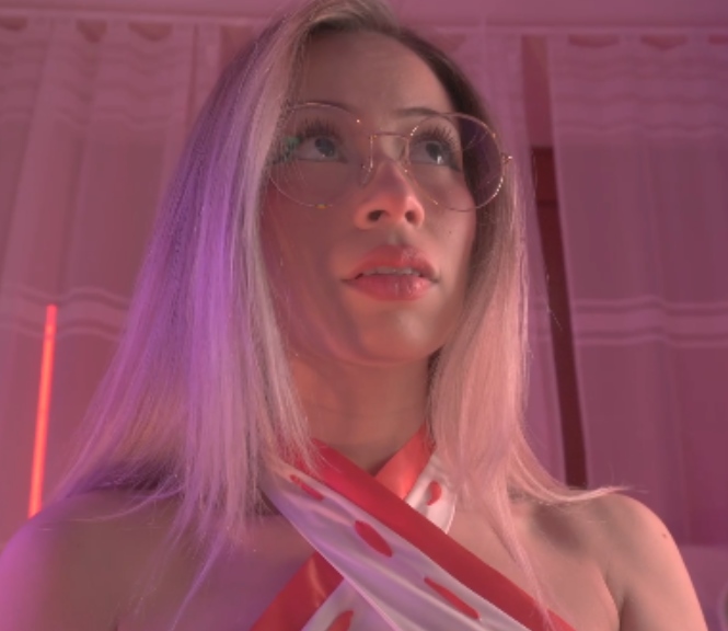 20部漫圈cosSoficb眼镜女人290.8G太对味了