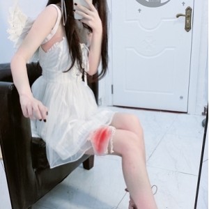 虎牙人气稚嫩浮力姬（芊芊芊宝贝qianfff)合集