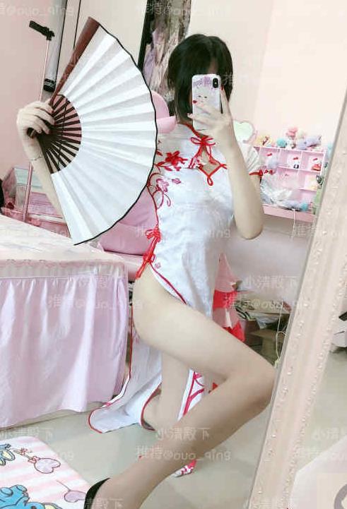 b站宝藏洛莉塔（小清殿下）COS合集
