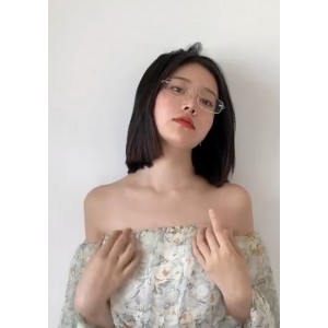 32.7G年年某站模特作品104套超水灵