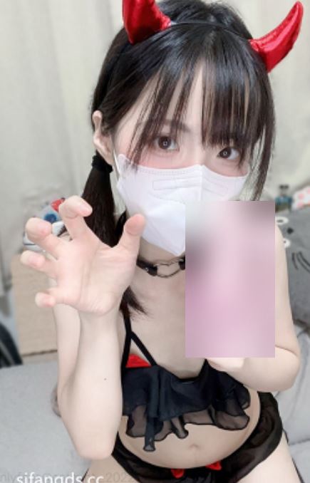 台湾飞机场嫩妹OF合集高清视频18.4G最新出炉