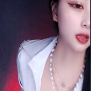 绝美主播皮卡欣儿千元超火定制热舞15部982M斗鱼尤物