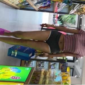 网盘热裤美女独舞视频1V7.39G翘臀长腿尽显魅惑