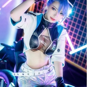 六二二同学劲爆弄OS13套合集176P5V1.3G身材太丰满了